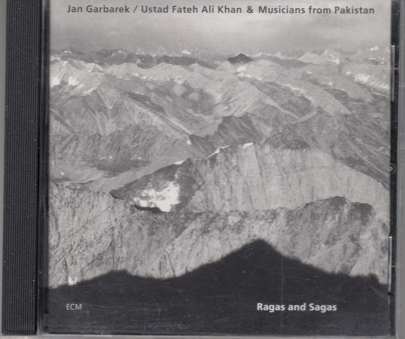 Jan GABAREK - Ustad Fateh Ali KHAN & Musicians From Pakistan - Ragas And Sagas - ECM Records ECM 1442 - Almanya 1992